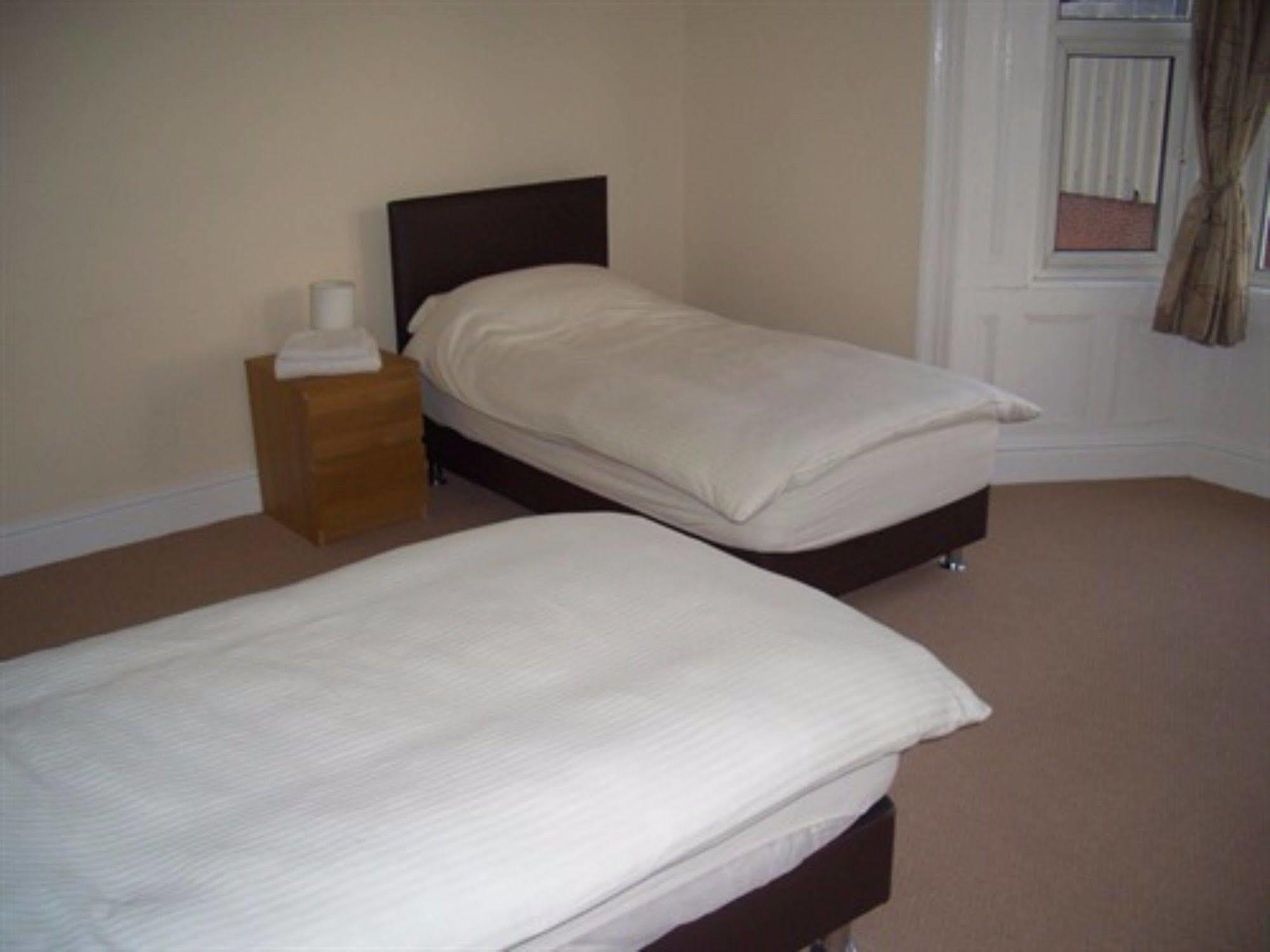 Wheldale Hotel Castleford Ngoại thất bức ảnh